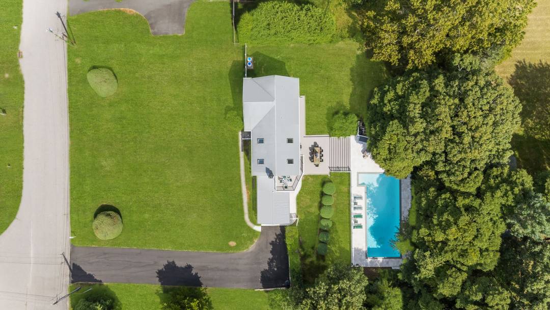 Exclusive US Open Retreat - Steps from the Course