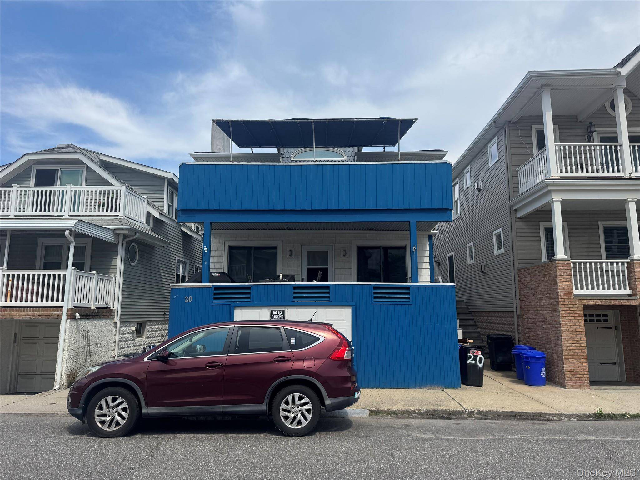 West End Beachside Rental with Ocean Views amp ; Sunset Deck Enjoy the ultimate beach getaway in this furnished second floor apartment, perfectly located in the heart of the West ...
