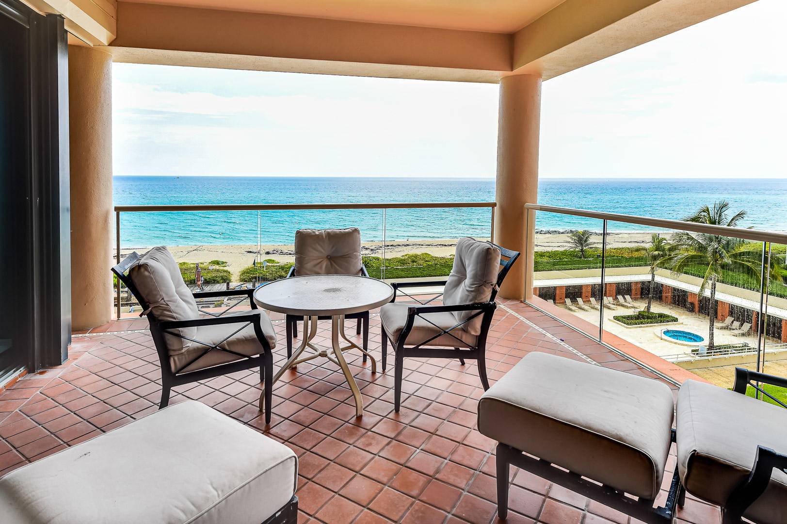 Oceanfront Breakers Row 2BR 2.