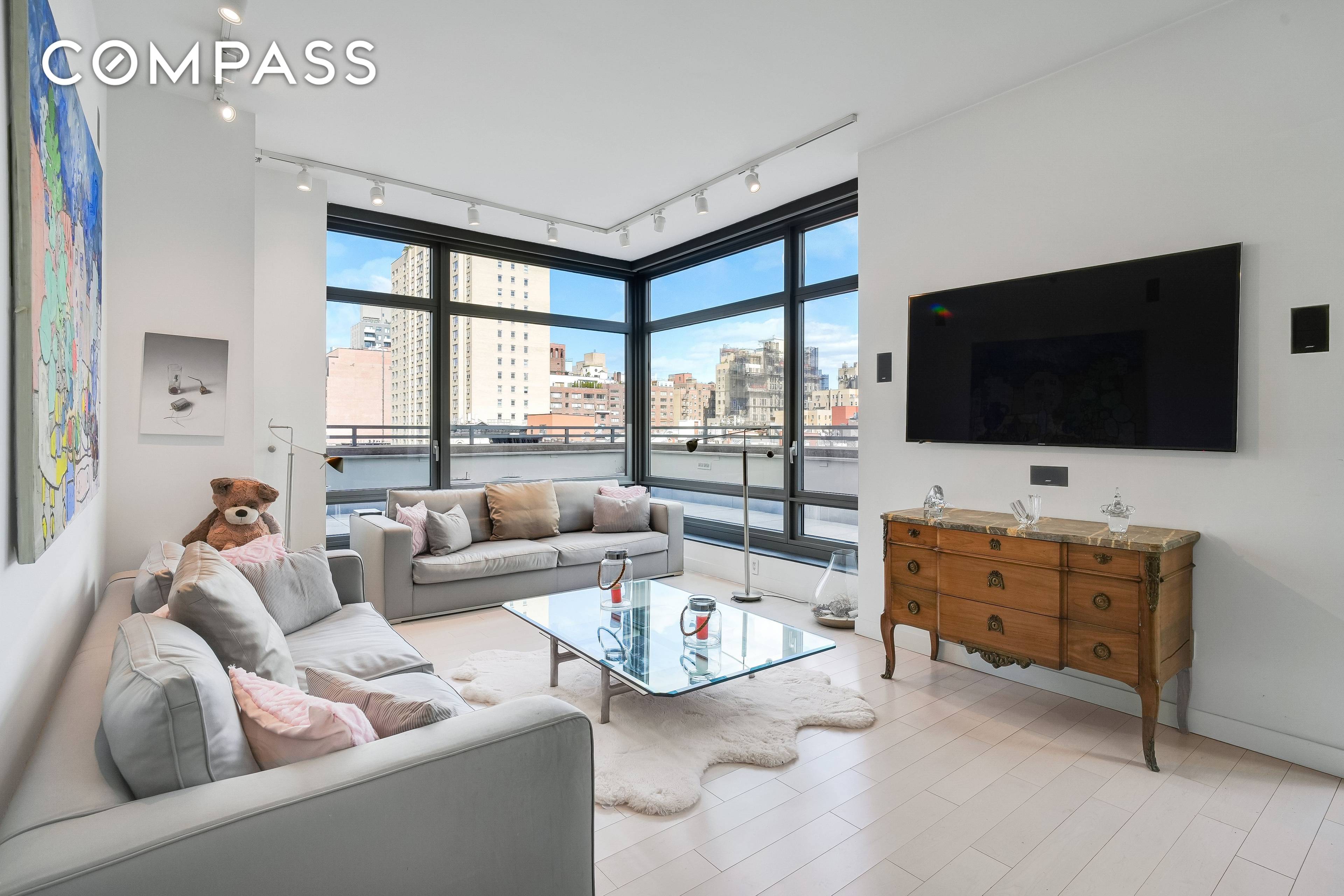 Luxury Indoor Outdoor Living at The Cielo Condominium Welcome to Residence 6B at The Cielo, a stunning 2 bedroom, 2.