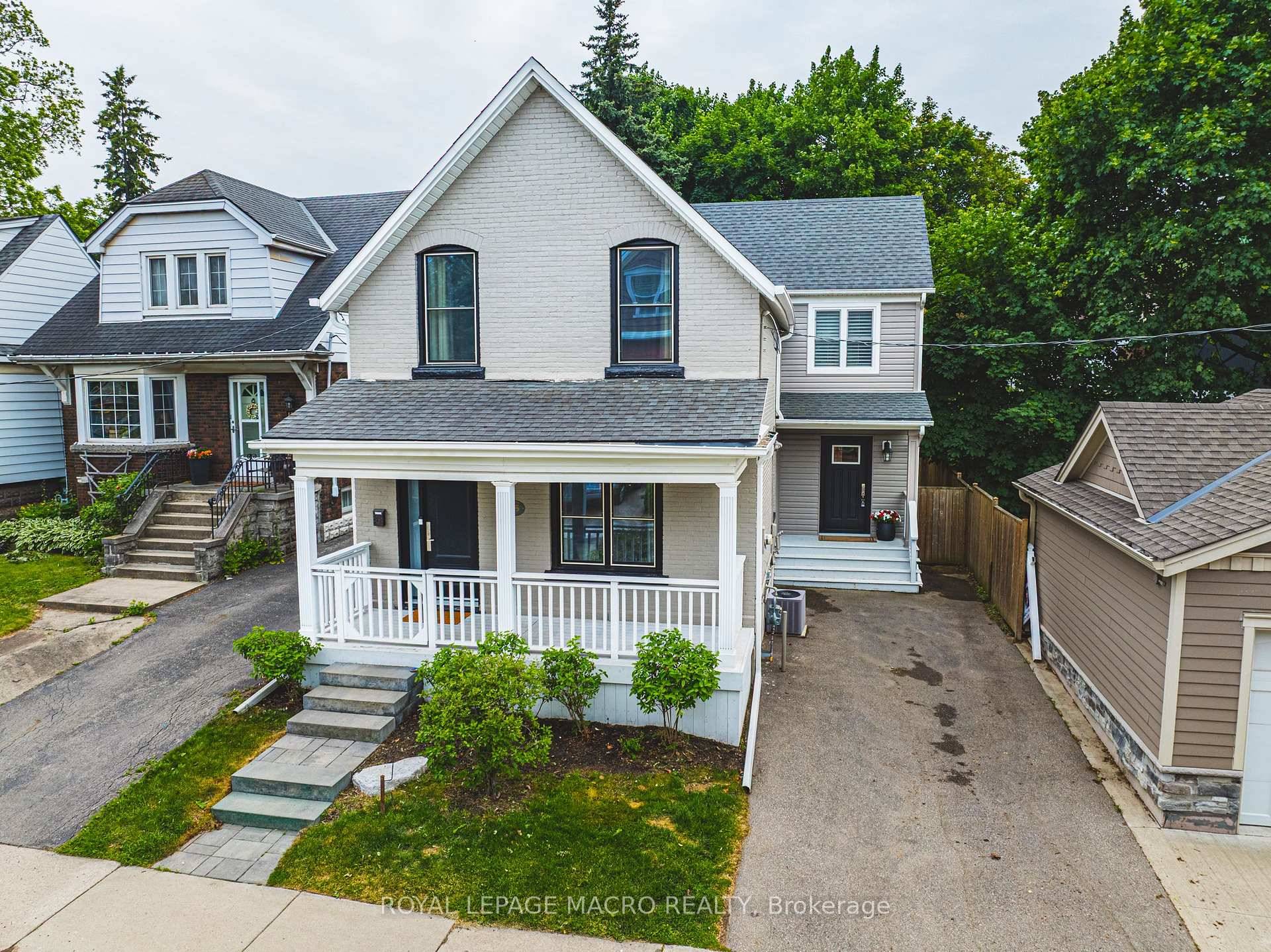 South Kirkendall welcomes you to 25 Orchard Hill !