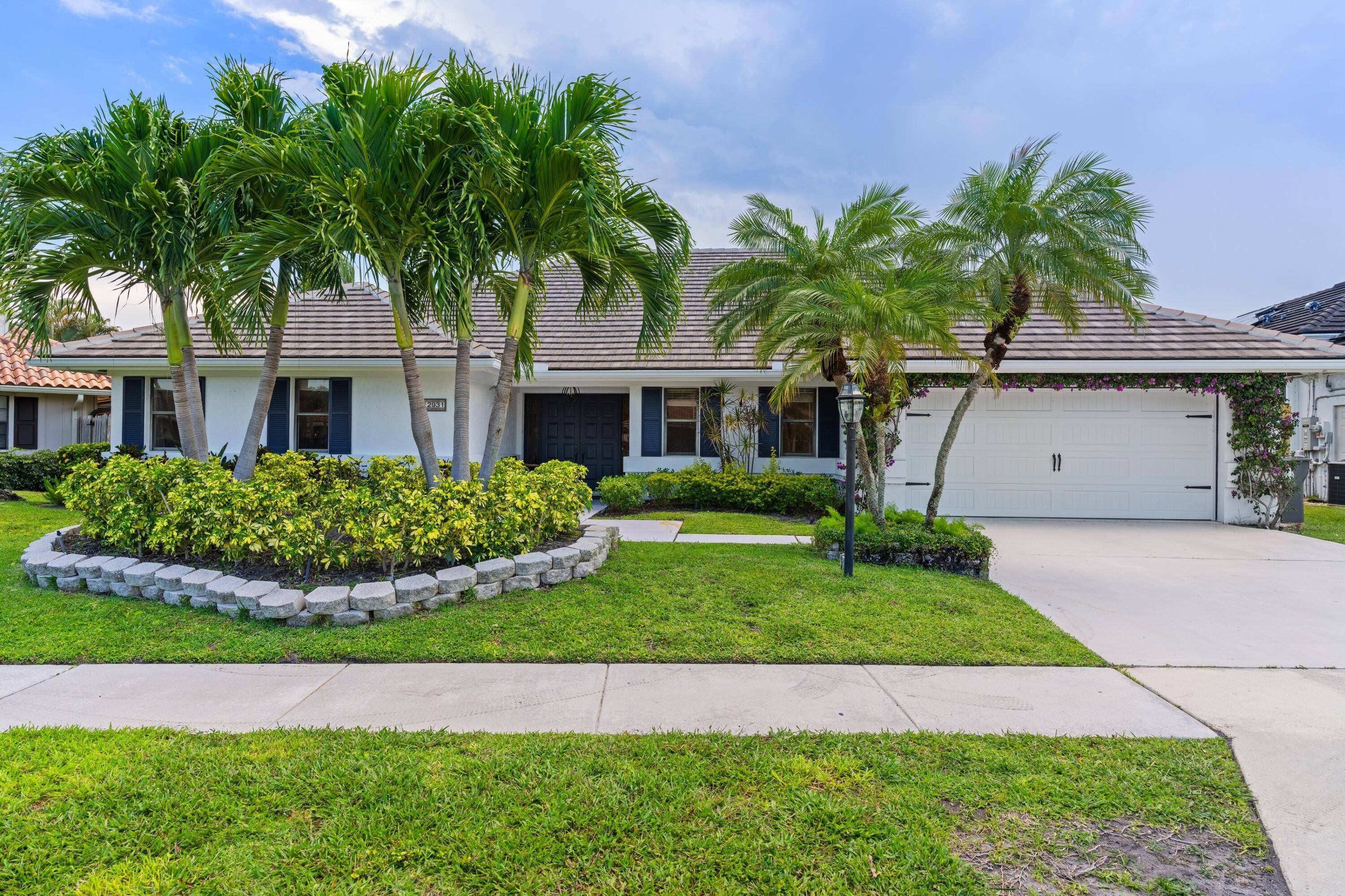 WOW ! GORGEOUS LAKEFRONT POOL HOME IN FULLY GATED FRENCHMEN'S LANDING.
