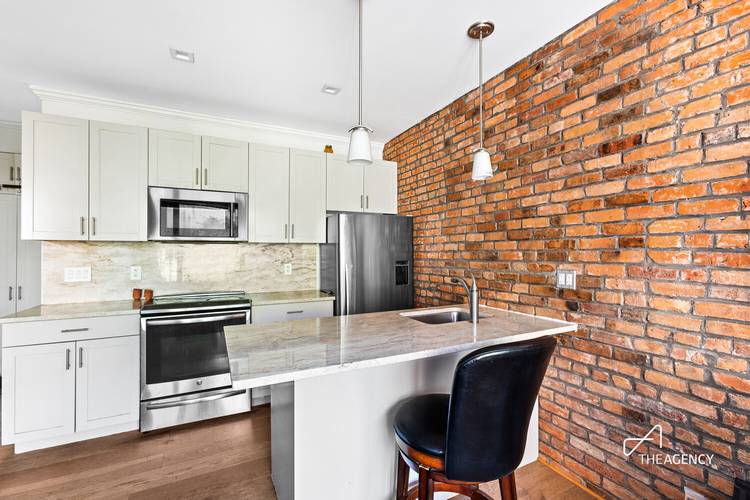This top floor, south facing apartment is filled with abundant natural light throughout the day.