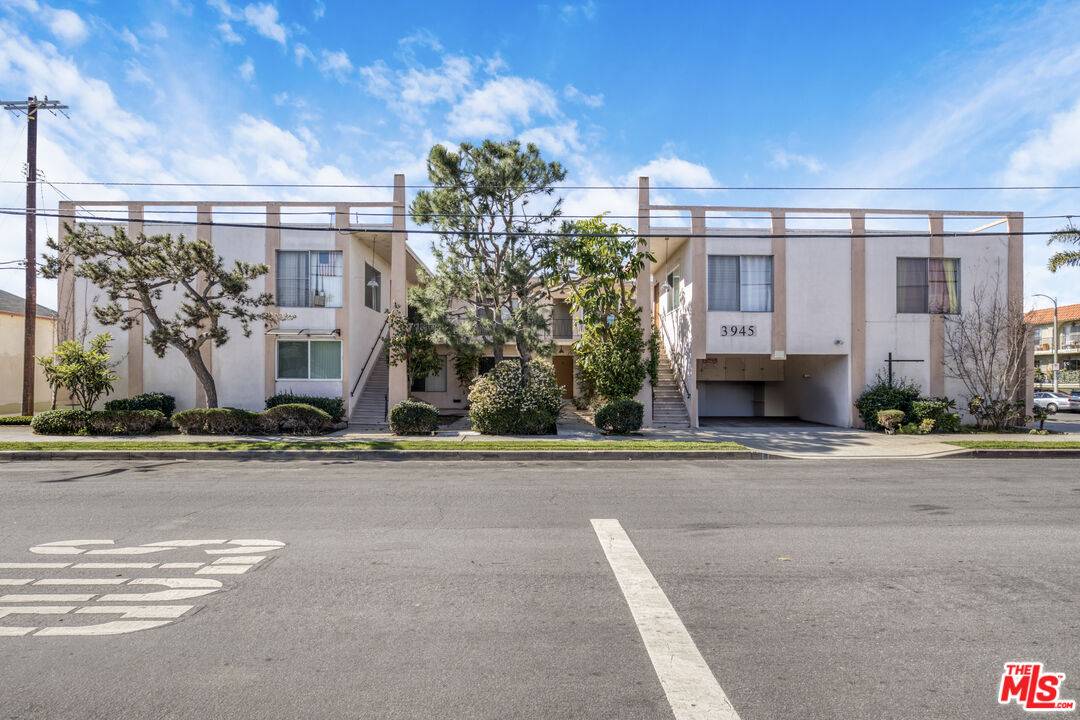 3945   Frances Ave 17BR Marina Del Rey La