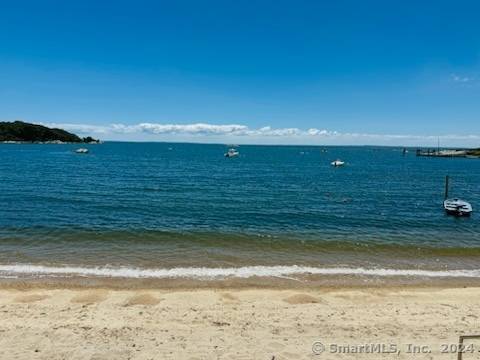 Come build your dream home in one of the most sought after beach communities Giant's Neck Beach !