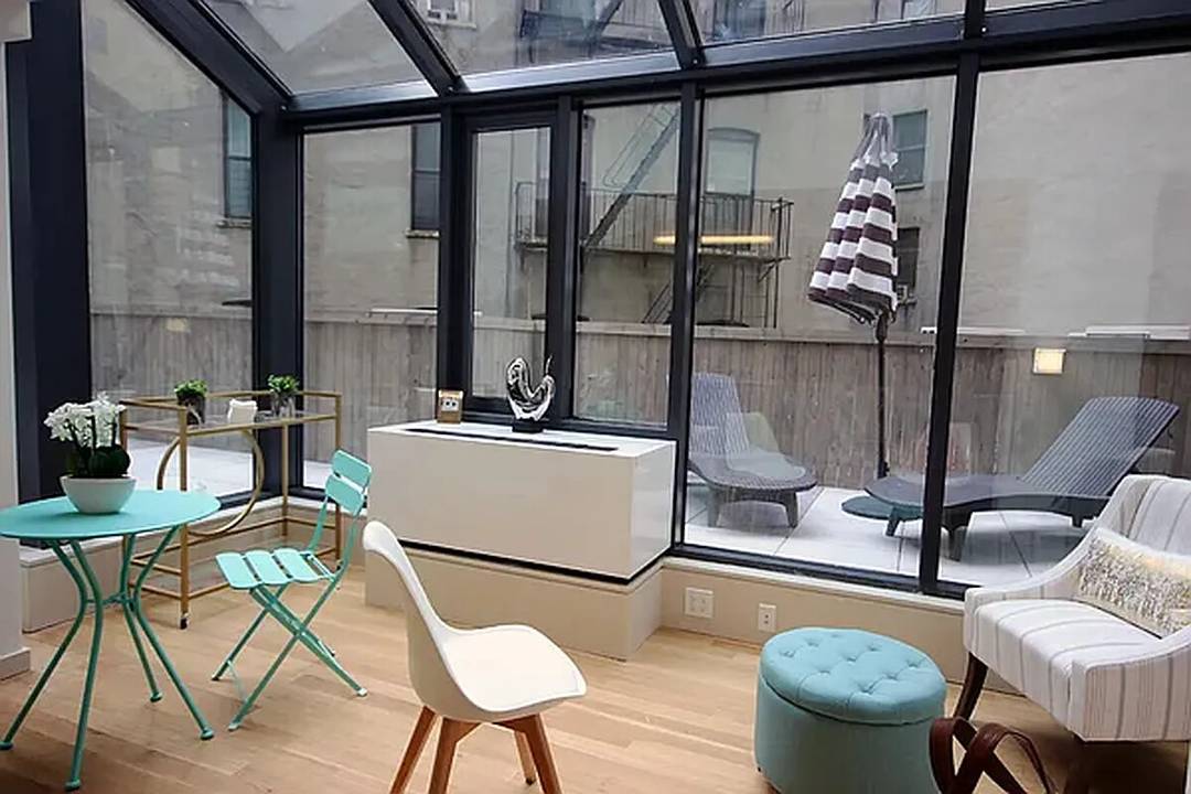 The Highbridge is a luxury condominium designed by Daniel Goldner Architects overlooking Highbridge Park in vibrant Washington Heights.