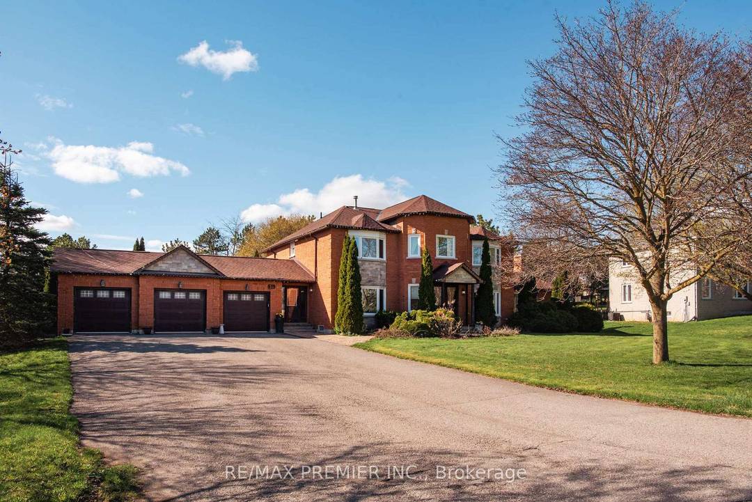 A Must See ! Don't Miss This Exceptional Family Home In Prestigious Sleepy Hollow Estates.