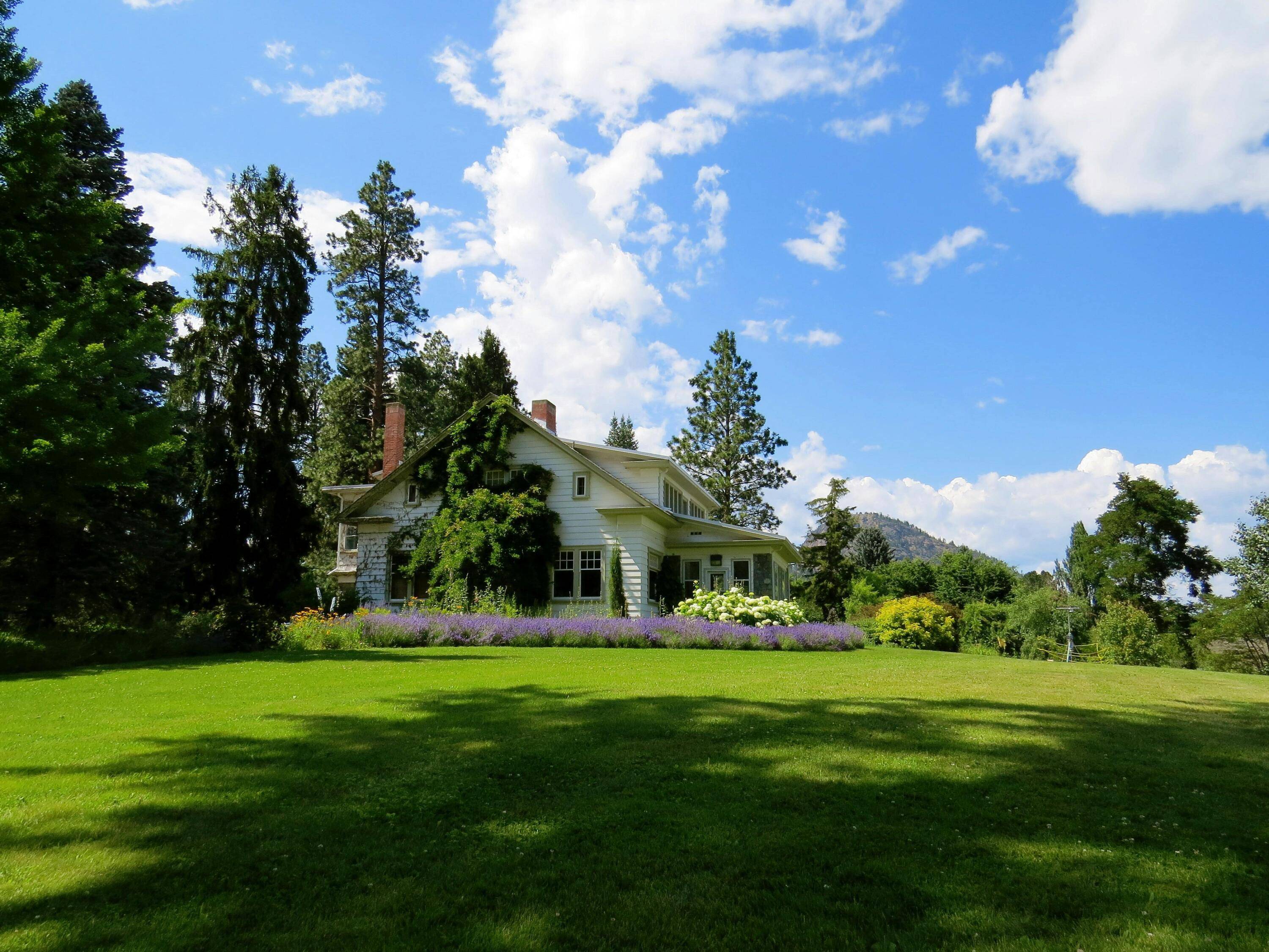 Turnkey Landscaping Business Affluent Residential ClientsWell established landscaping company with over 10 years of success and a stellar local reputation.