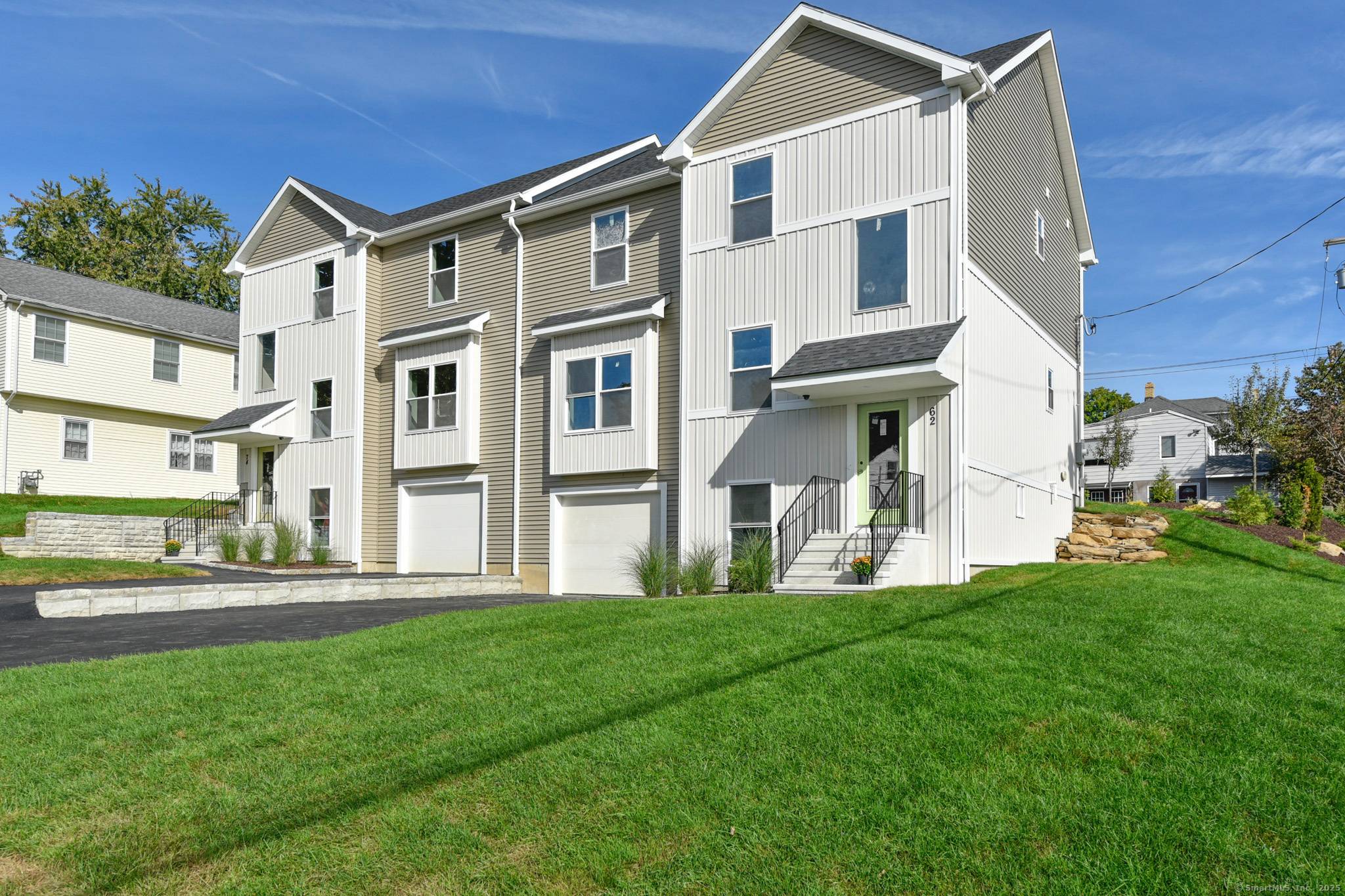 Spectacular New Construction, Duplex.