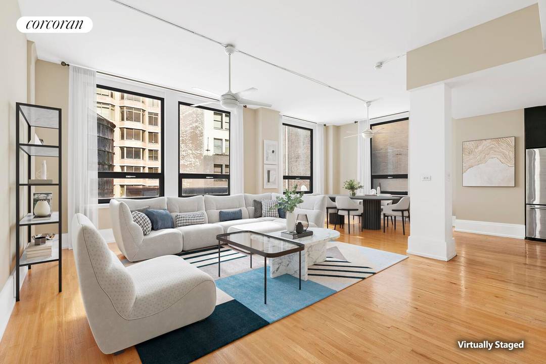 Penthouse Duplex Loft with Private Rooftop in the Financial District !