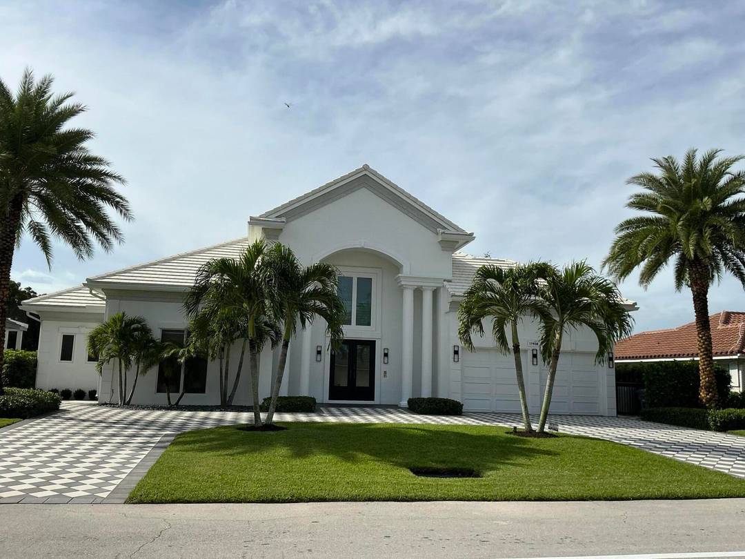 HOME BUILT IN 2018, 3 3. 5 POOL HOME OVERLOOKING THE 9TH FAIRWAY OF A RECENTLY RENOVATED PETE DYE GOLF COURSE COUNTRY CLUB INCLUDES TENNIS COURTS FITNESS CENTER AND A ...