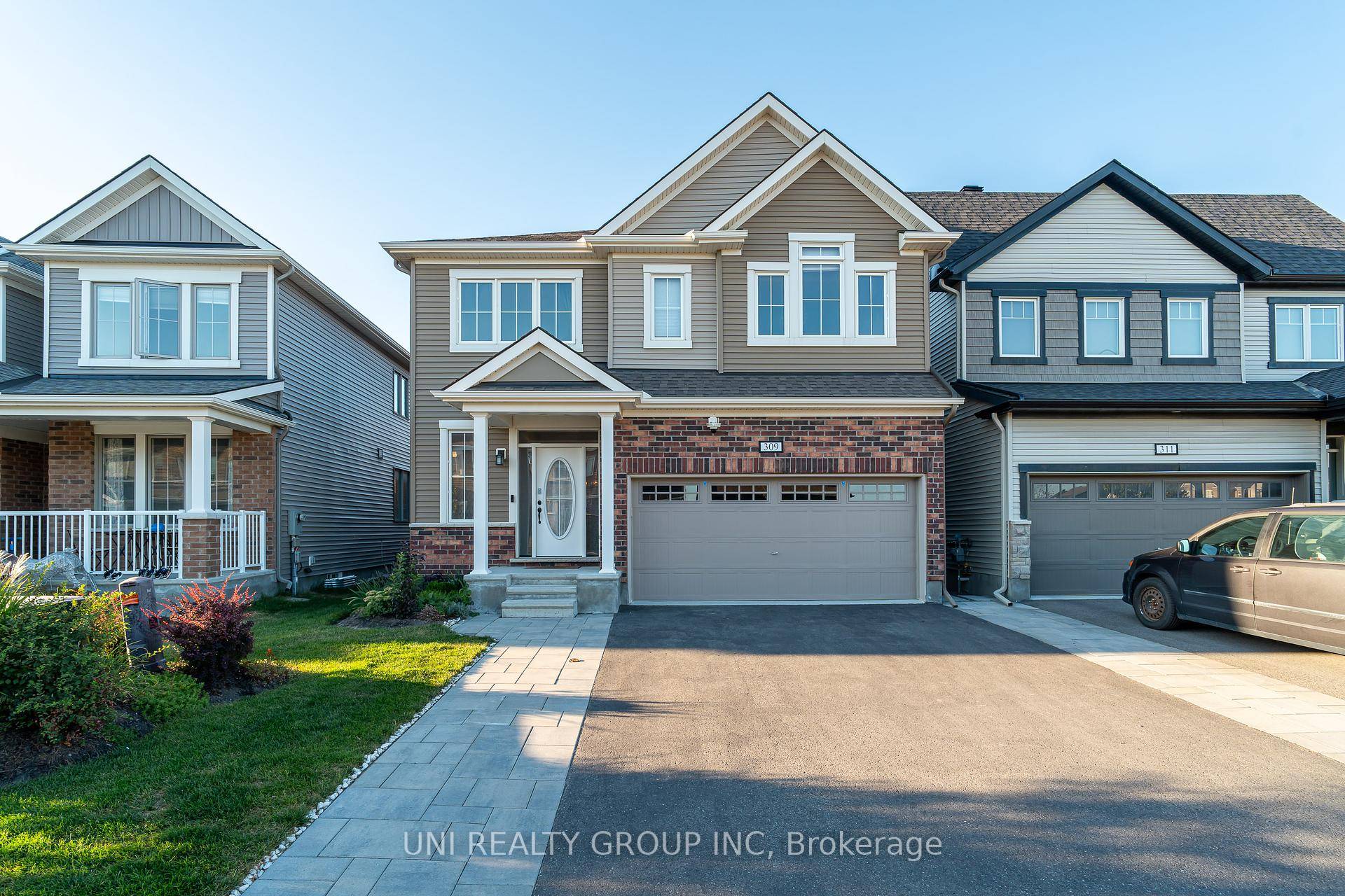 Welcome to 309 Proxima Terrace, a beautifully upgraded and move in ready Mattamy Parkside model in the sought after Half Moon Bay community of Barrhaven.