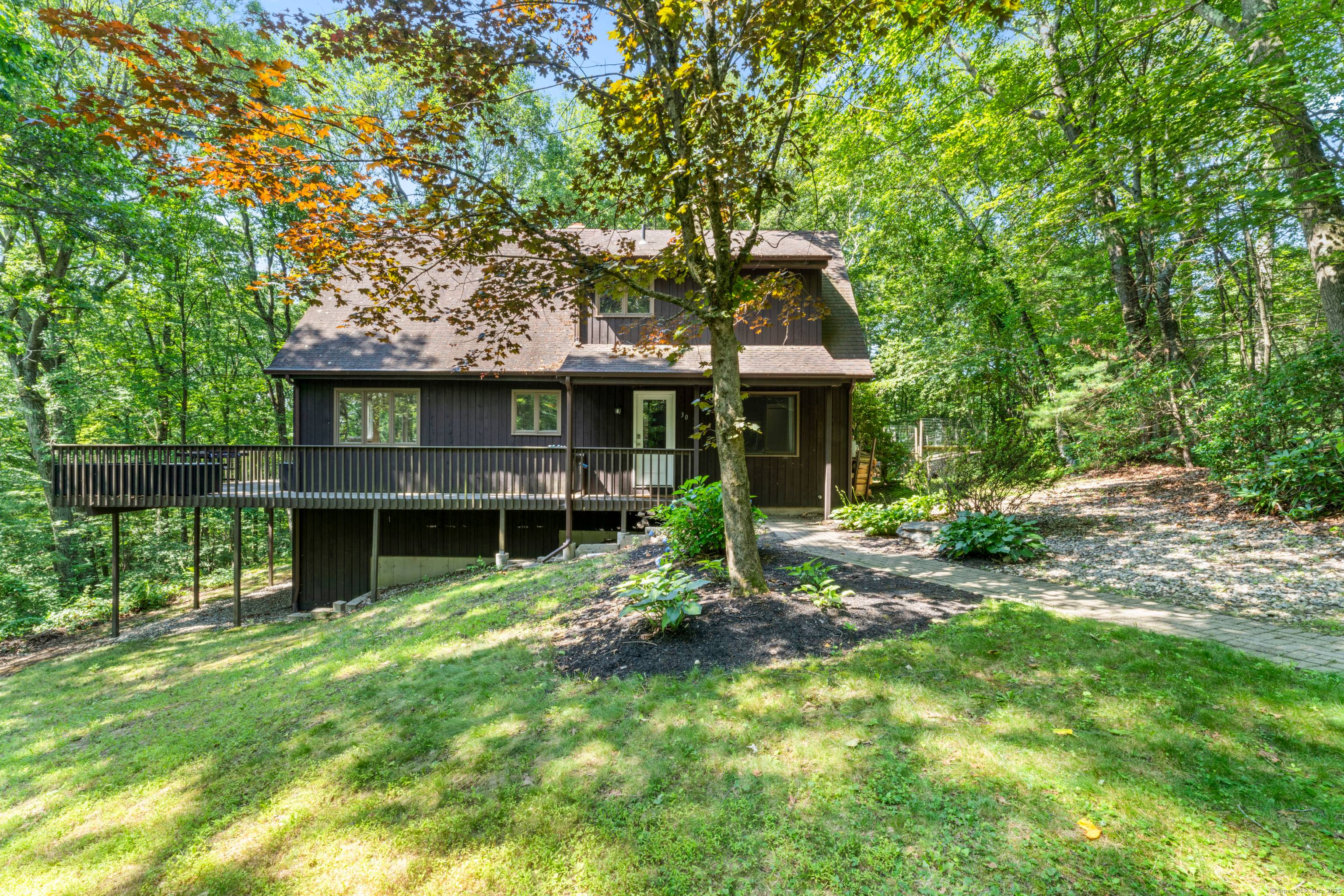 Welcome to 30 W. Woods Road !