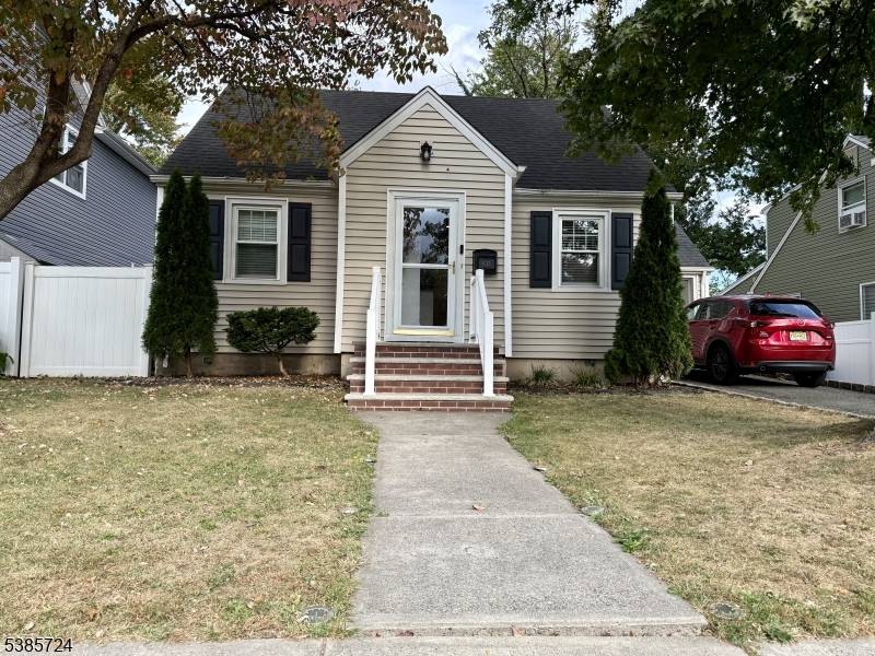 Welcome to this beautifully updated 3 bedroom, 2.