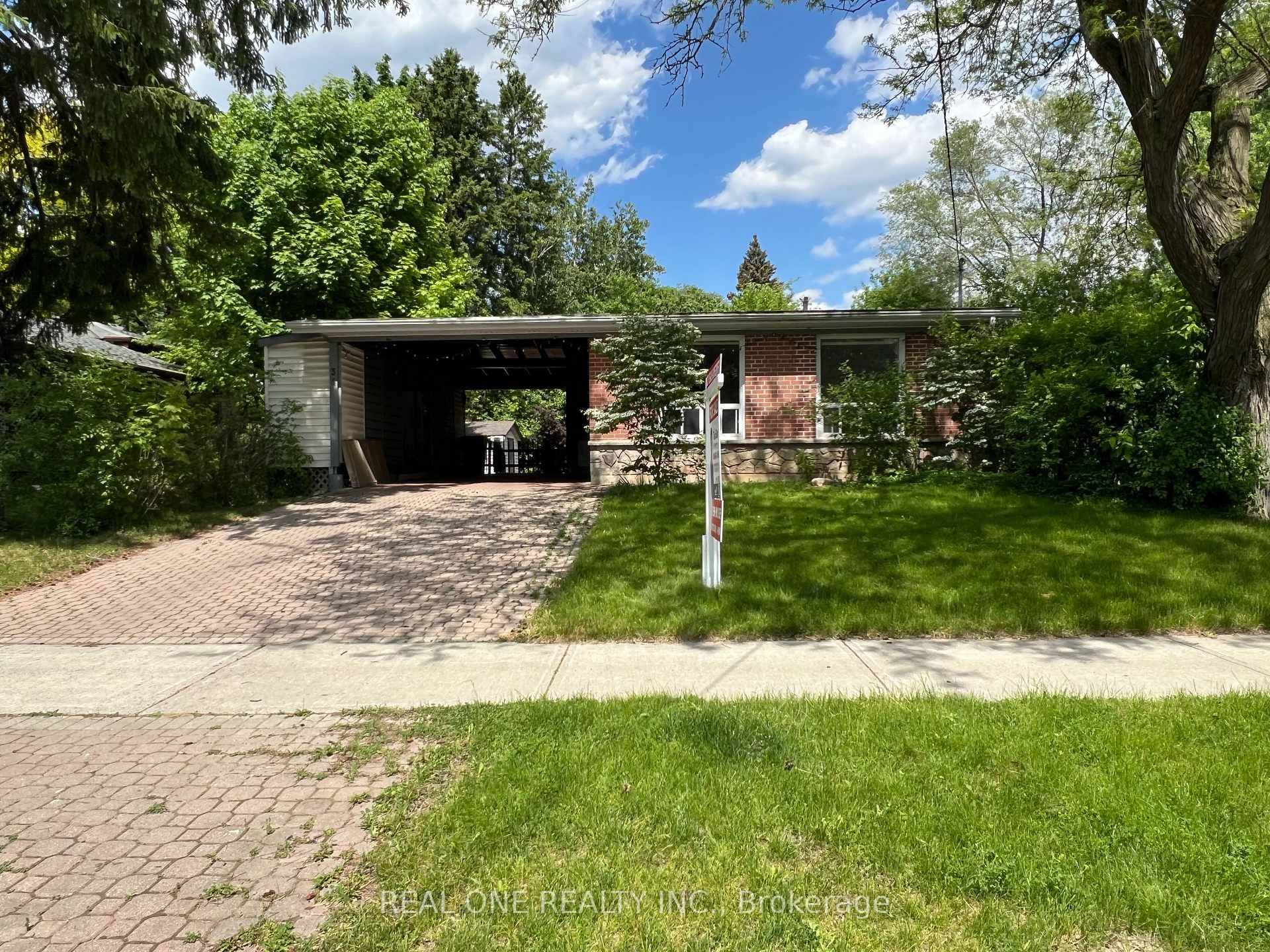 62 Lot Front Wide Well Maintained 5 Bedrooms, 3 Baths, 4 Level B Split House With A Family Oriented Neighborhood In North York Premium Location, Private Backyard, Potential Income Basement ...