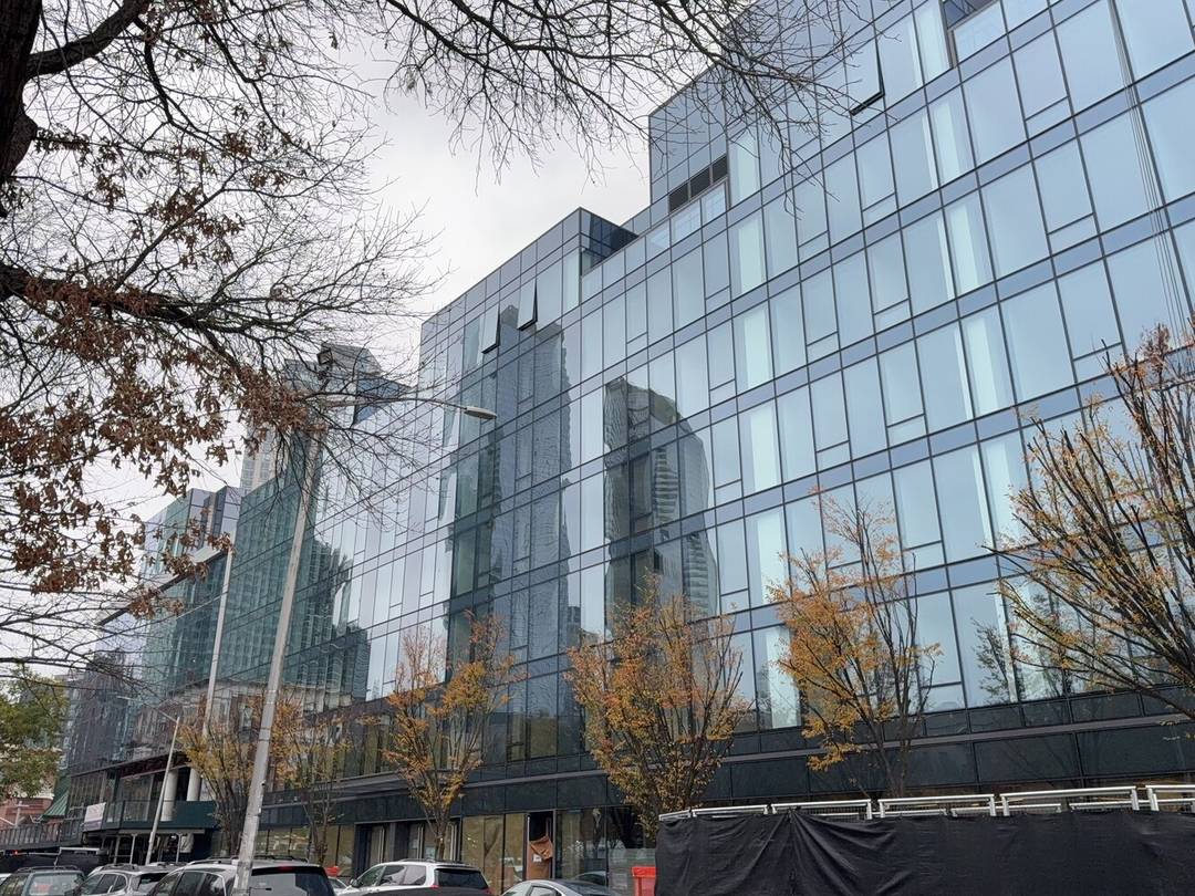 Be the first to enjoy luxurious park front living at Vesta LIC.