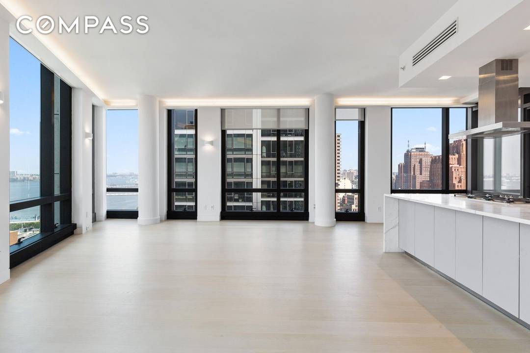 24th Floor Corner 3 Bedroom with Panoramic City amp ; Hudson River Views and Private Loggia Welcome to Residence 2420 at 101 Warren Street a premier corner three bedroom home ...