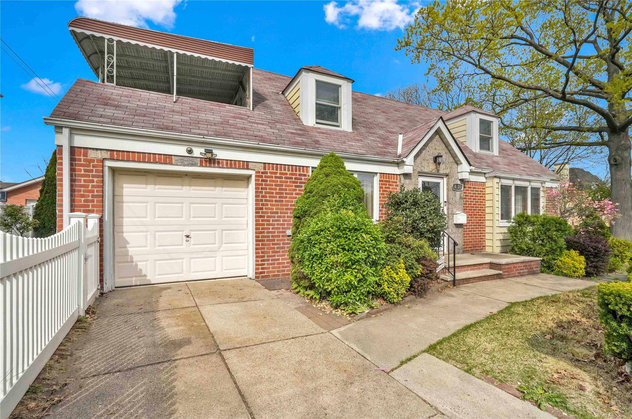 Presenting 6 20 150th Street, a detached single family residence located in the highly desirable neighborhood of Whitestone, Queens.