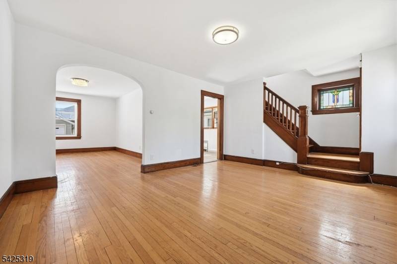 Welcome to this well maintained Colonial home nestled in one of Belleville's most desirable neighborhoods.