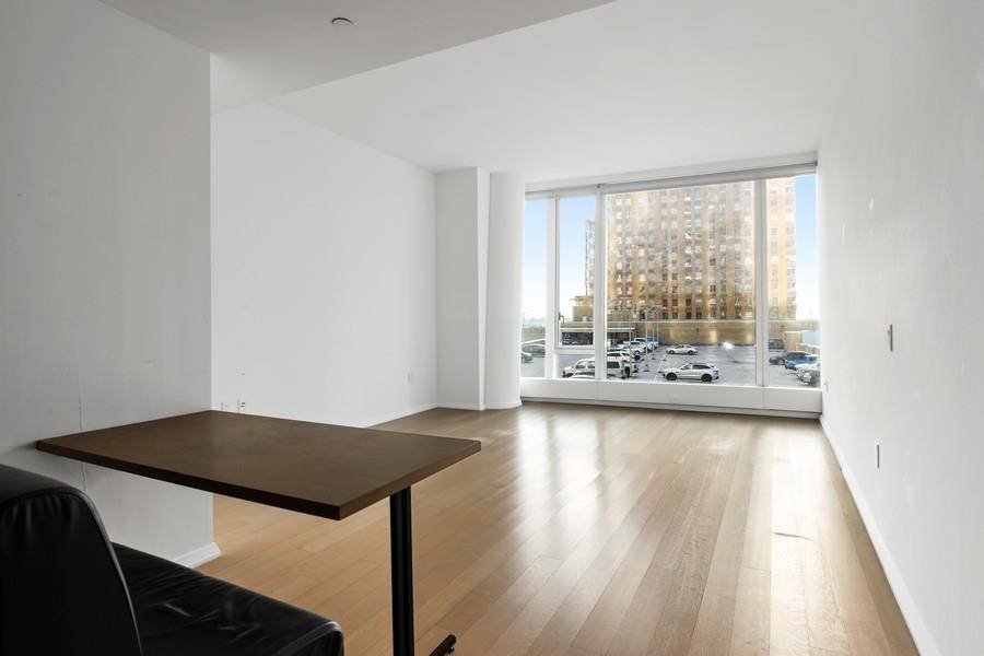 Chic amp ; Stunning spacious one bedroom with floor to ceiling window South exposure, live in the most desired luxurious full amenity building 50 WEST Condominium.