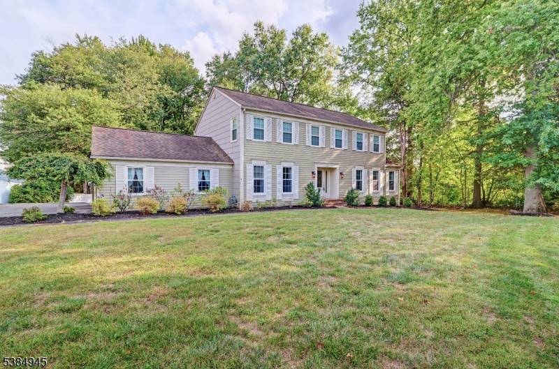 Welcome to this classic colonial in one of the most sought after neighborhoods in town.