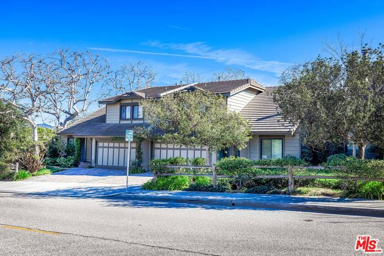 29202 Heathercliff RD 2BR Malibu La