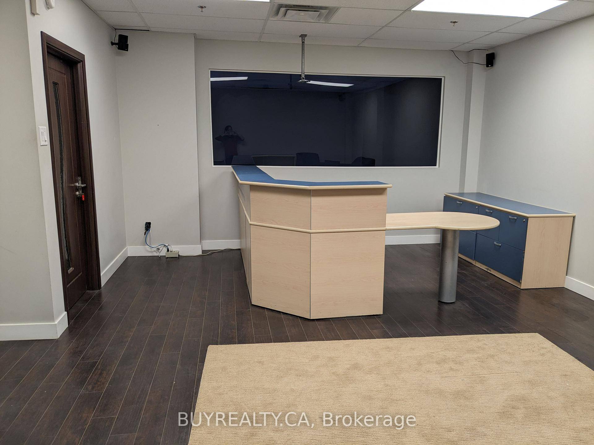Beautiful Quality Office Space At The Heart Of North York, 2 Rooms Offices And Reception.