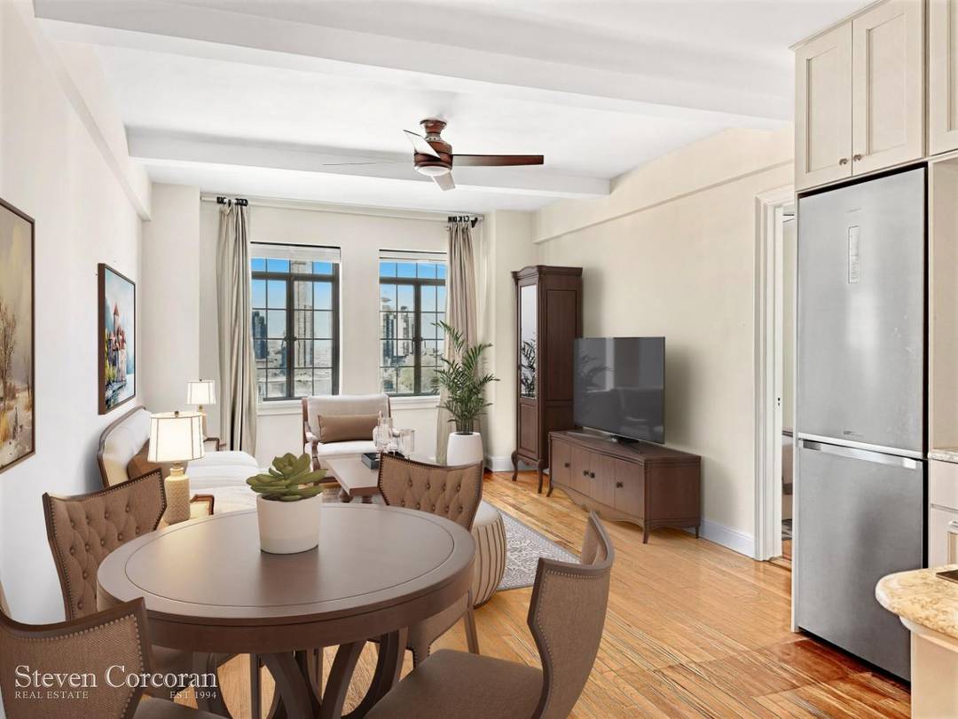 BEAUTIFUL ONE BEDROOM ! !