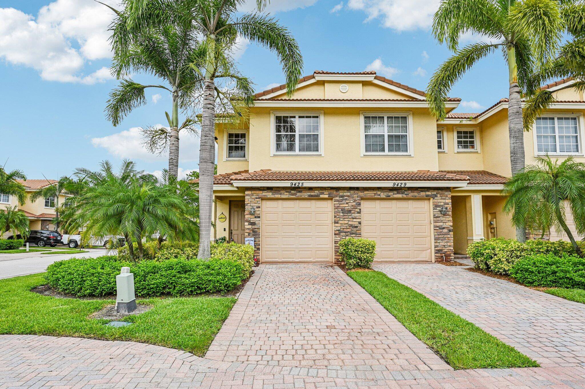 Rare opportunity ! The ONLY 3BR 2.