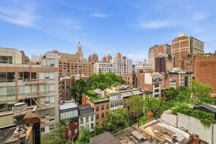 First offering of a rare, sun flooded and spacious 2 bedroom, 2 bathroom 1, 030 square foot apartment.