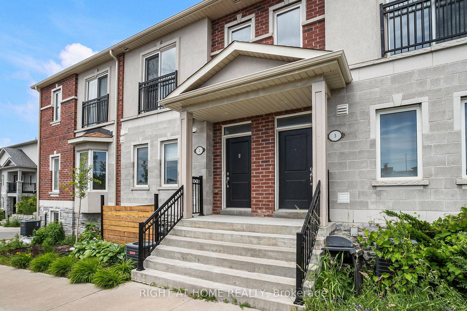 This beautifully updated townhome offers the perfect blend of style and functionality, featuring 2 bedrooms and 2 bathrooms.