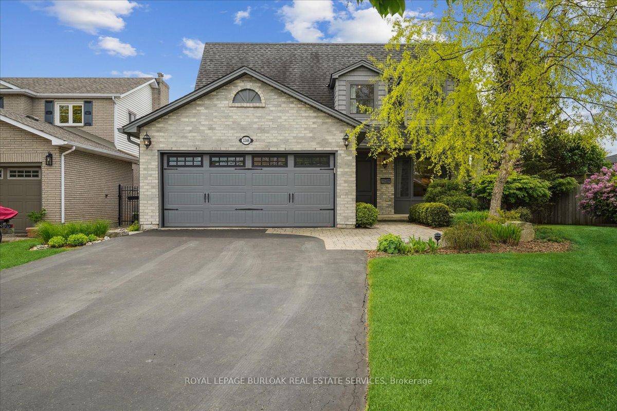 Tucked on a quiet court in Burlingtons desirable Headon Forest neighbourhood, 3346 Judy Court offers the perfect blend of comfort, style, and outdoor living.