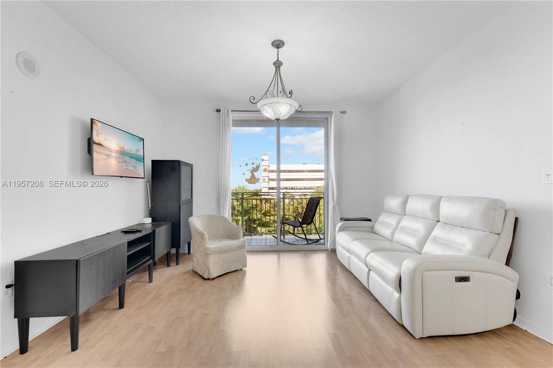 Spacious, well appointed and lovingly maintained 2BD 2BA residence located on the 7th floor, offering a quiet setting with serene green canopy views from a private balcony.