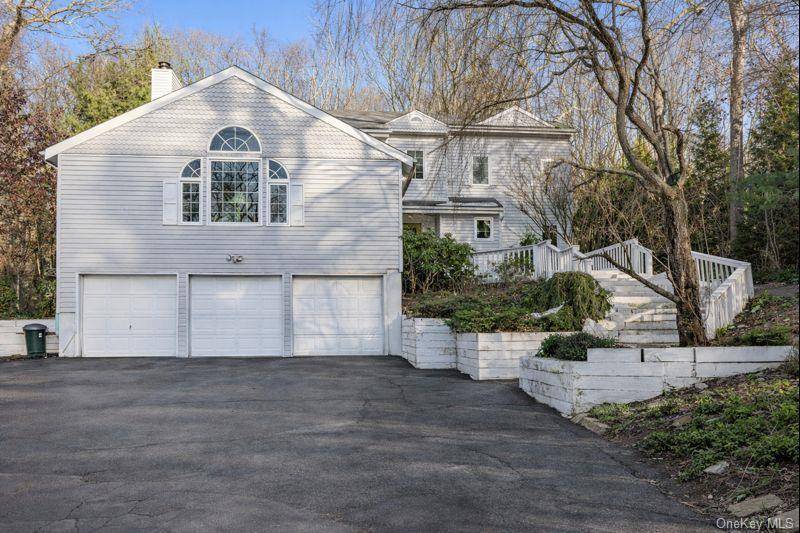 This stunning Huntington Harborfields Colonial is nearly ready to begin showing, and it truly offers an exceptional opportunity in one of the area s most desirable locations.