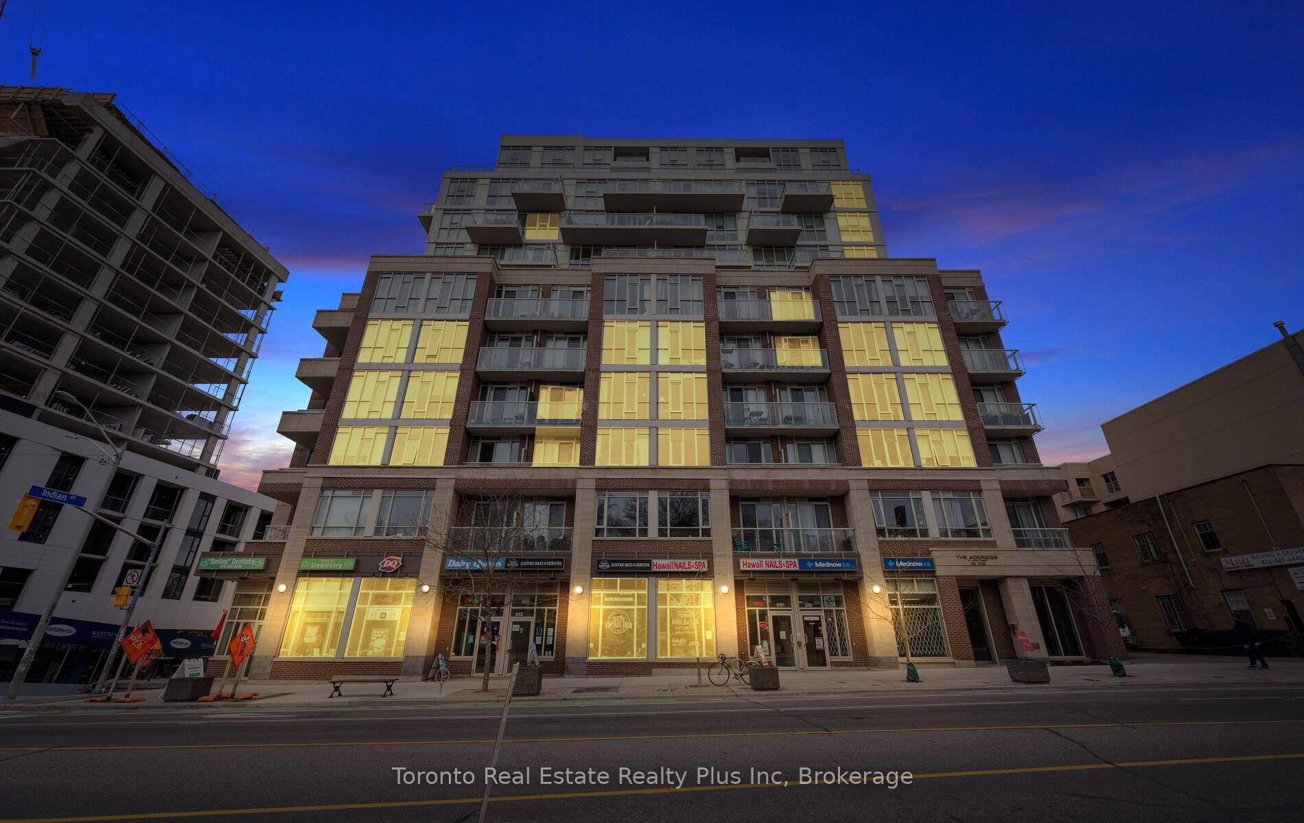 Welcome to The Address at High Park, where comfort meets convenience in this beautifully updated two bedroom two bathroom condo with smart corner living room layout to maximize the views.