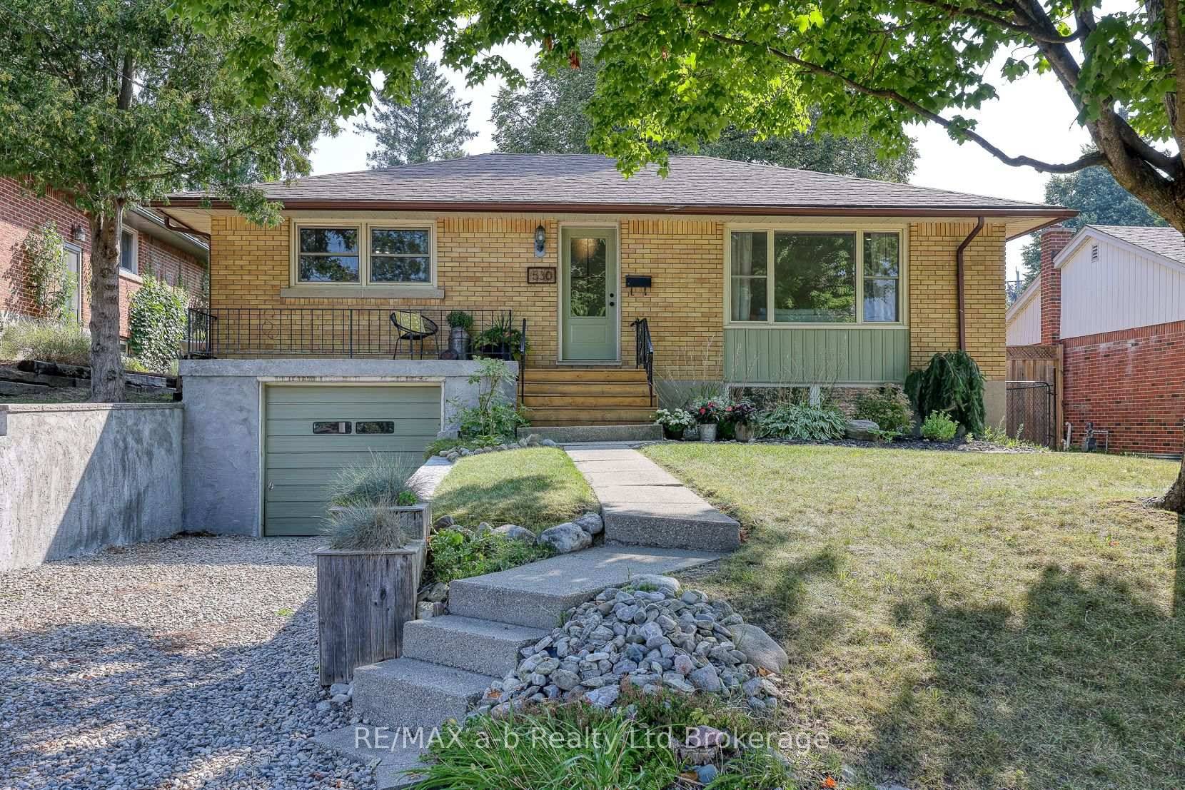 Welcome to 530 Highland Drive, a beautifully updated, move in ready three bedroom bungalow located in one of Woodstocks most sought after neighborhoods.