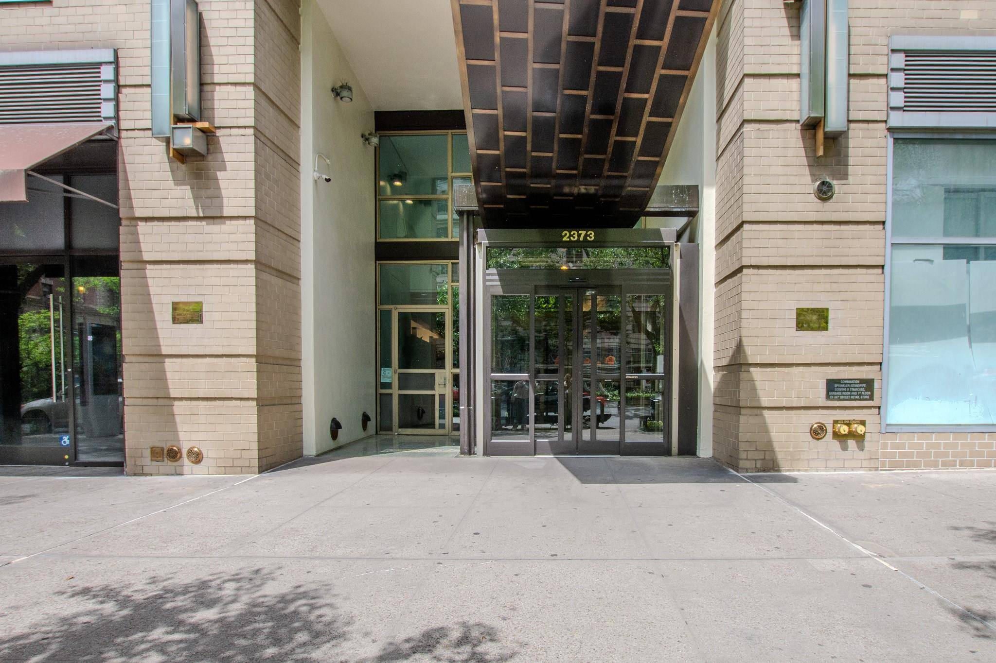 Bright and spacious east facing 1BR 1BA with beautiful views of Broadway Mall !