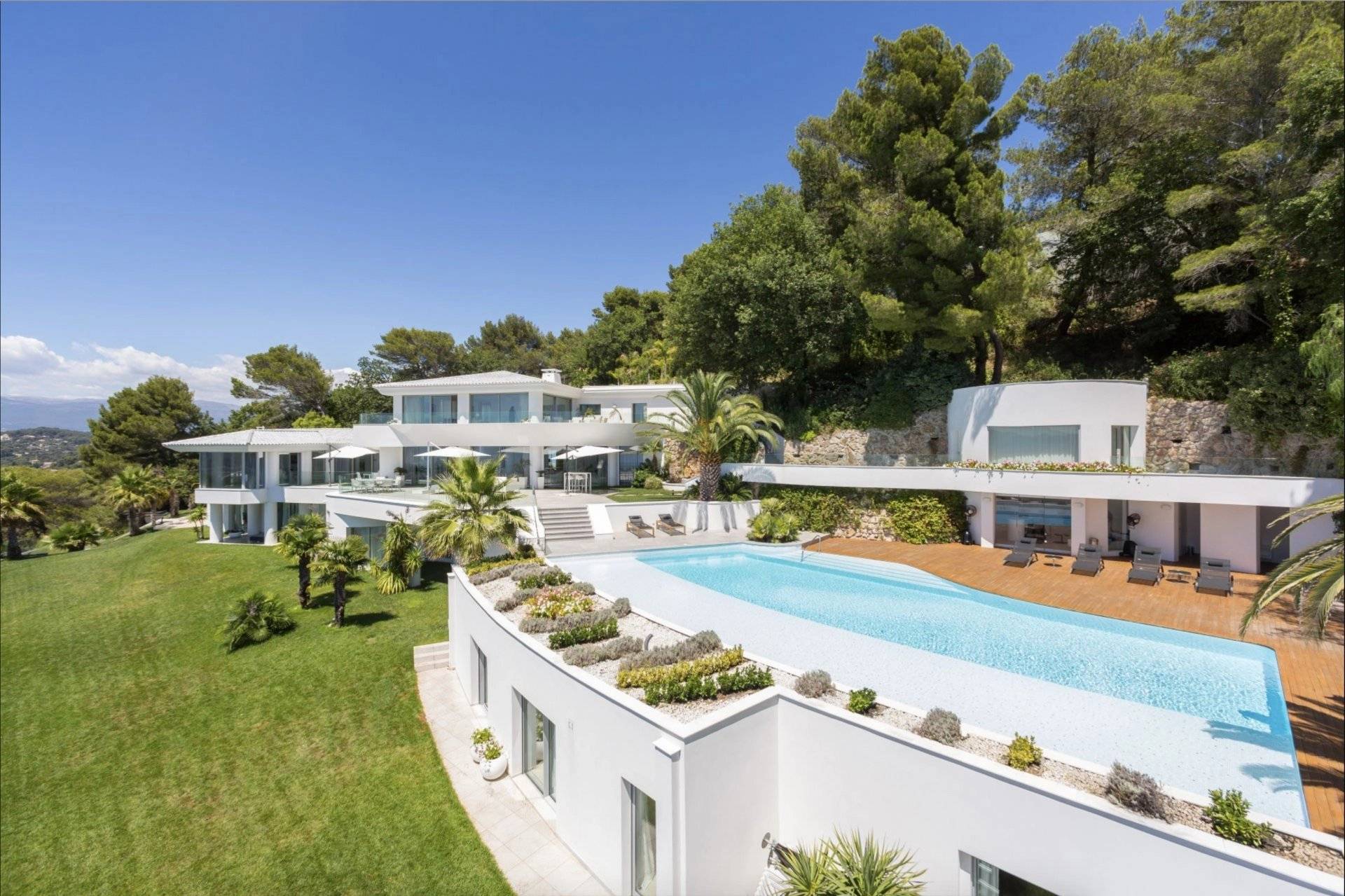 CANNES CALIFORNIE - Exceptional villa overlooking the bay of Cannes