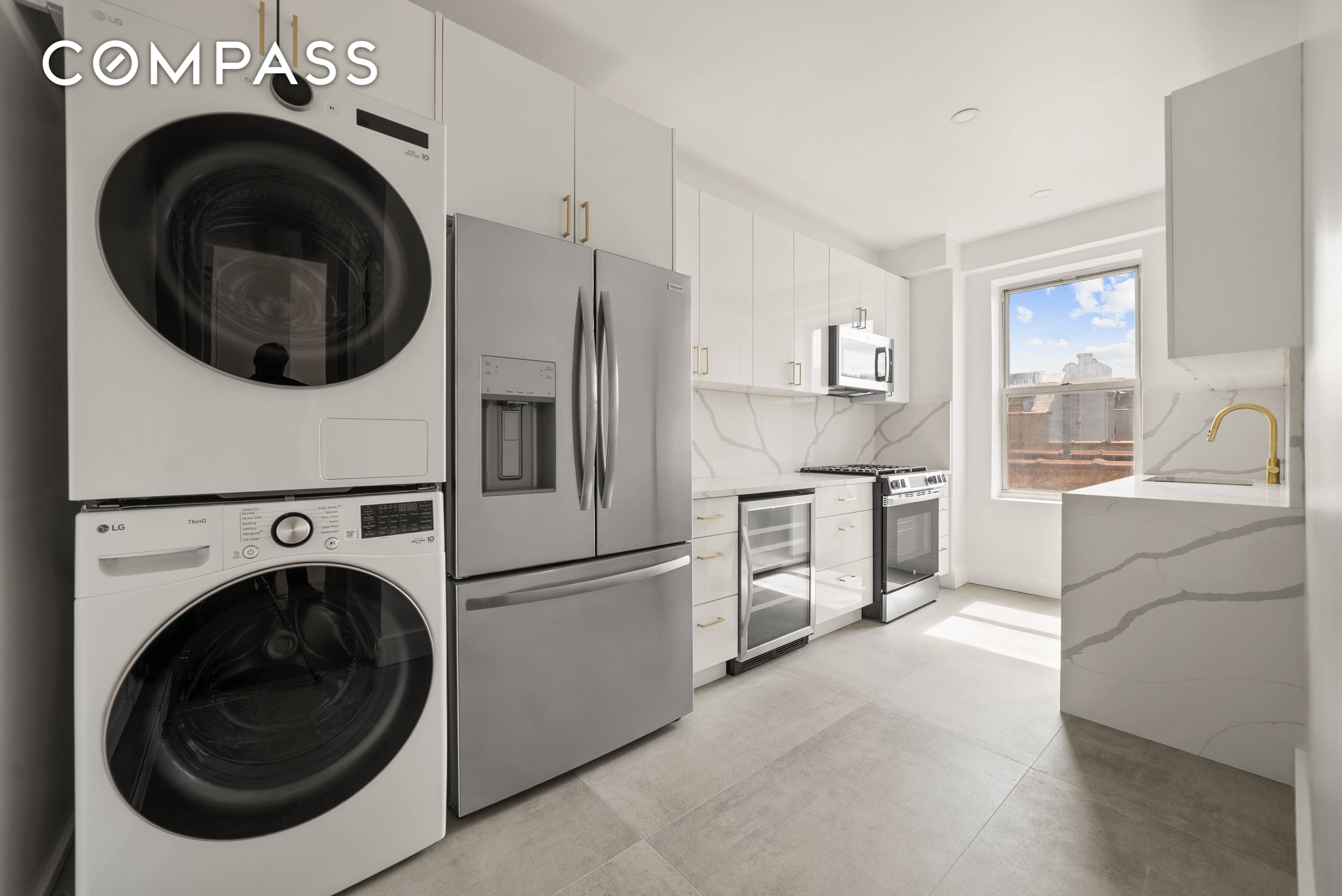 Fully Renovated 2 Bedroom, 2 Bath in the Heart of Sunnyside Sponsor Unit, No Board Approval Welcome to your new home at 40th Street and Queens Boulevard a beautifully renovated, ...