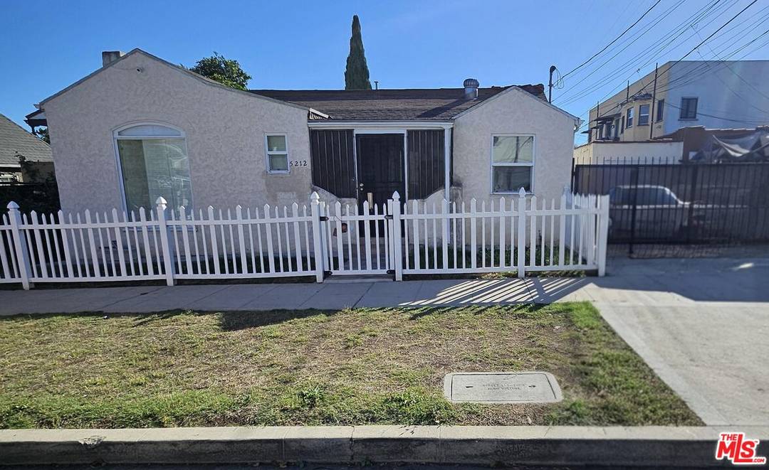 5212   Packard St 2BR La