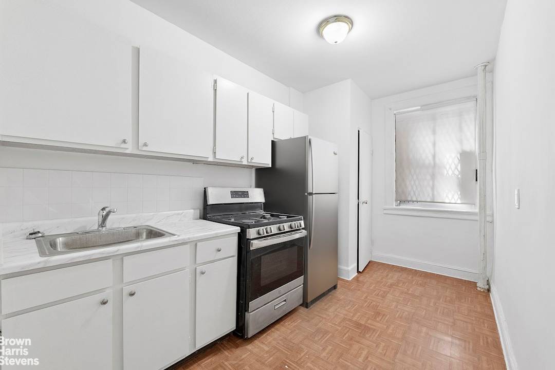 Sunny and Spacious 4 Bedroom Gem For Sale in Sugar Hill's Boutique Elevator Building.