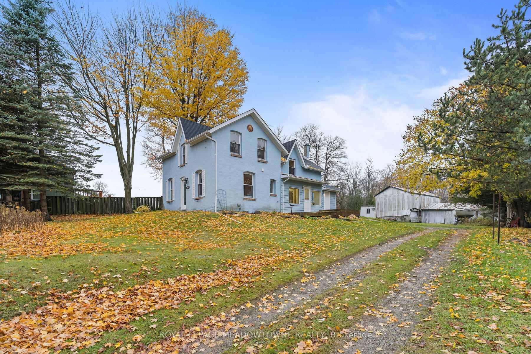 Affordable country living on 1.