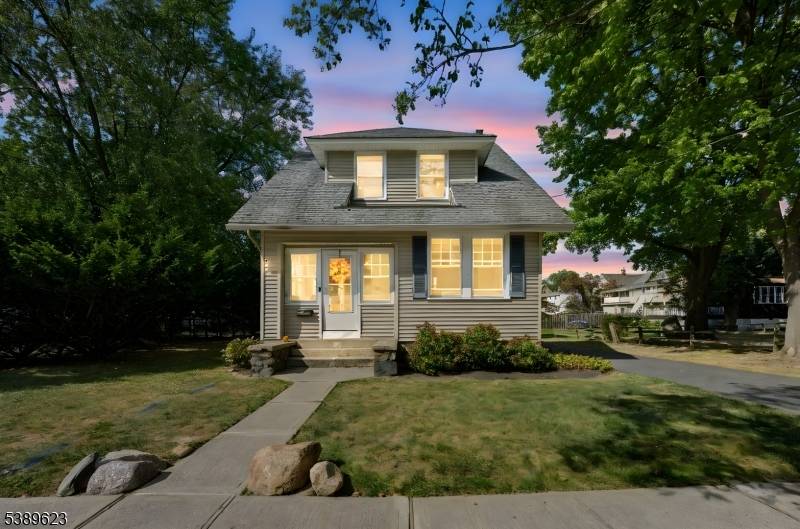 Welcome to 113 Old Boonton Rd, a beautifully updated 3 bedroom, 1 bath home offering the perfect blend of style and function.