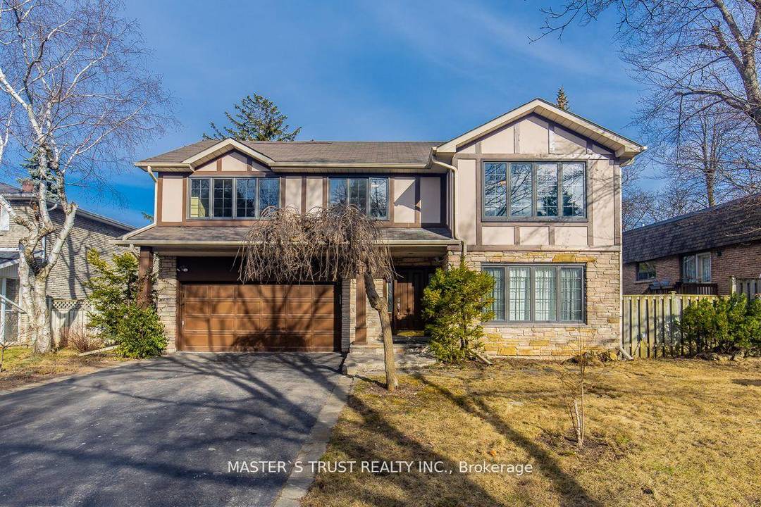 Spacious and Superb Family Home near Banbury Park, Denlow School District !
