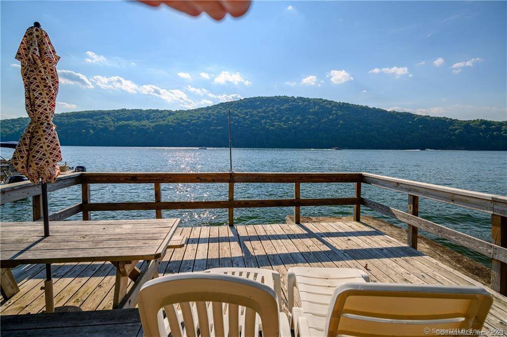 Fully furnished rental on Candlewood Lake with private dock.