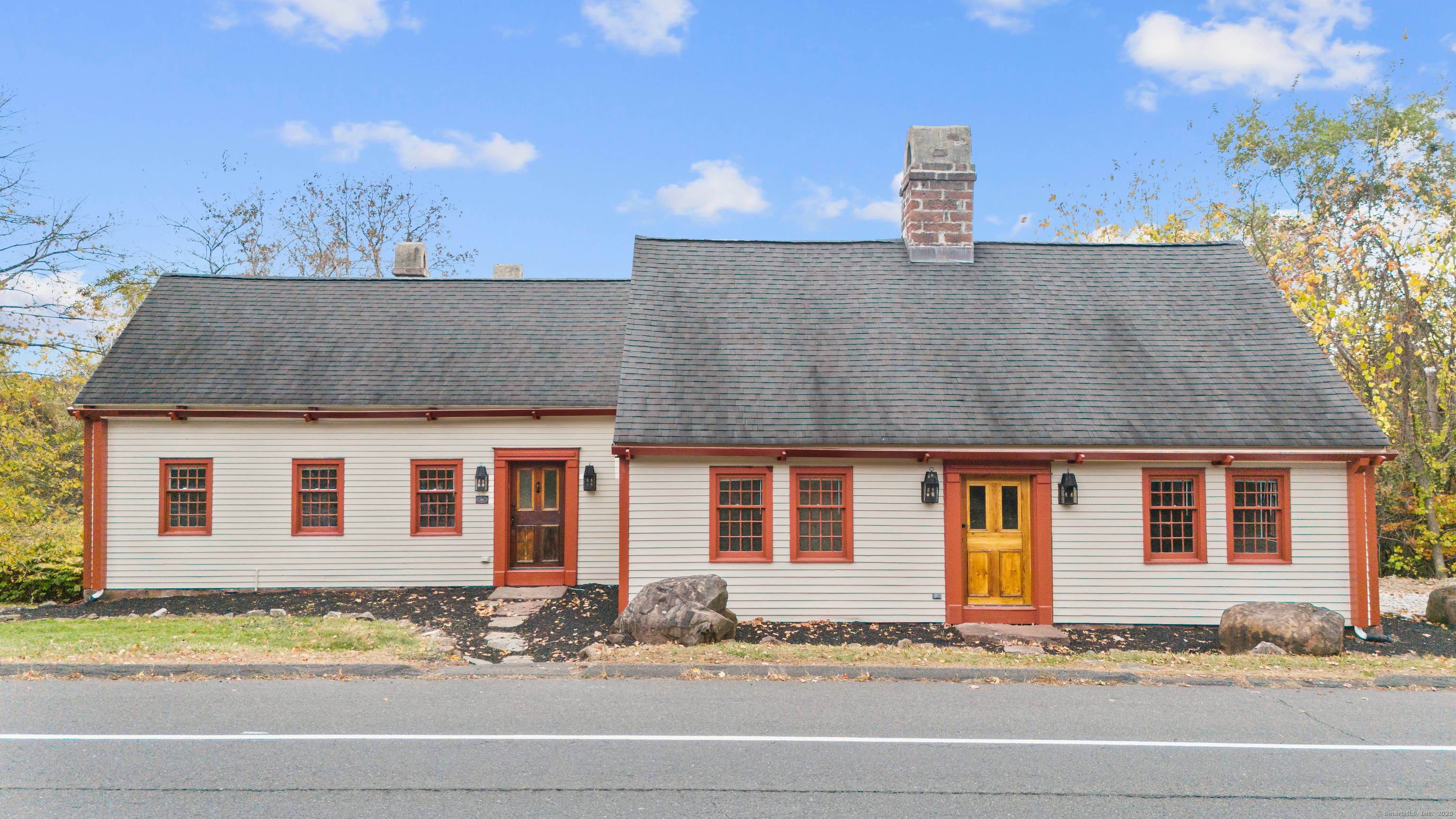 Capture a piece of New England history as you step into the Avery House a completely renovated, 2 3 bedroom 2.