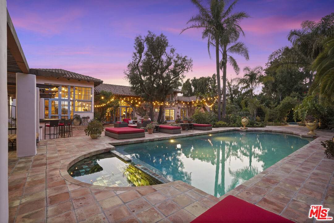 7332   Birdview AVE 6.0 Malibu LA