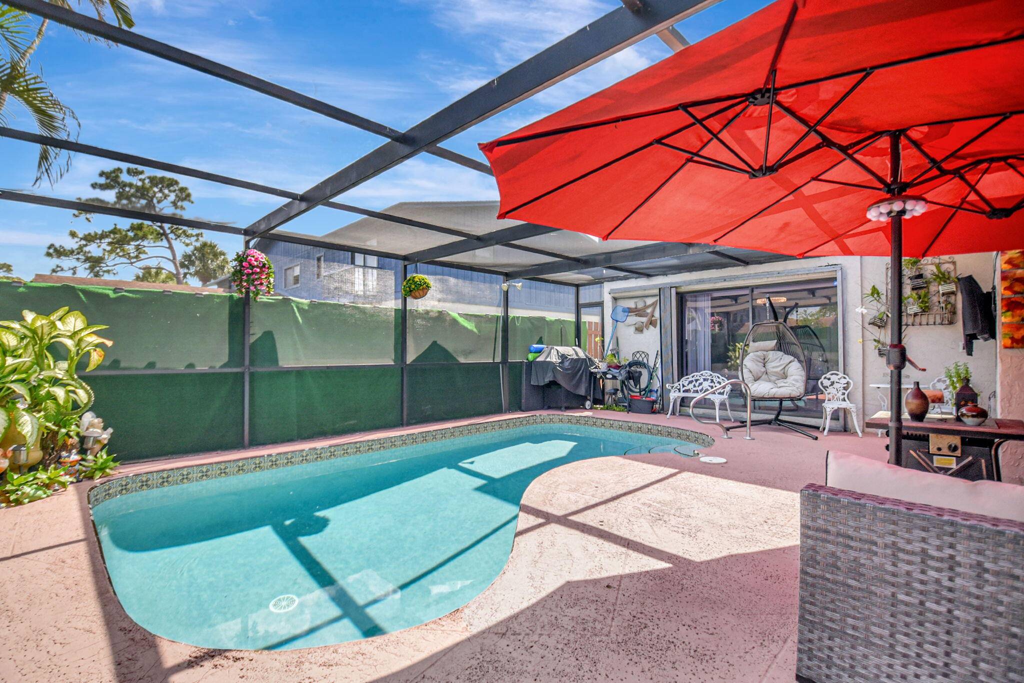 2 Bedroom Townhouse with Private Heated Pool.