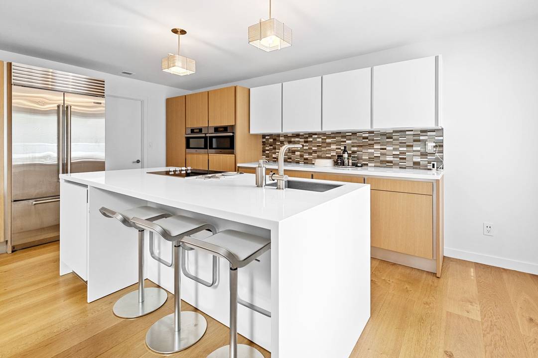 Southampton Village 4 Bedroom Home with Heated Pool