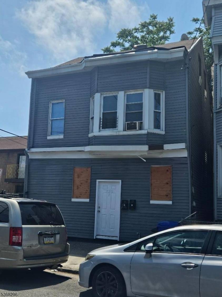 E 18Th St Paterson City New Jersey Multi-Story